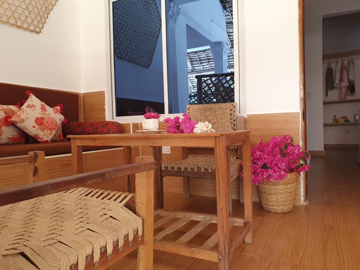 كيوينجوا Baridi Villa المظهر الخارجي الصورة
