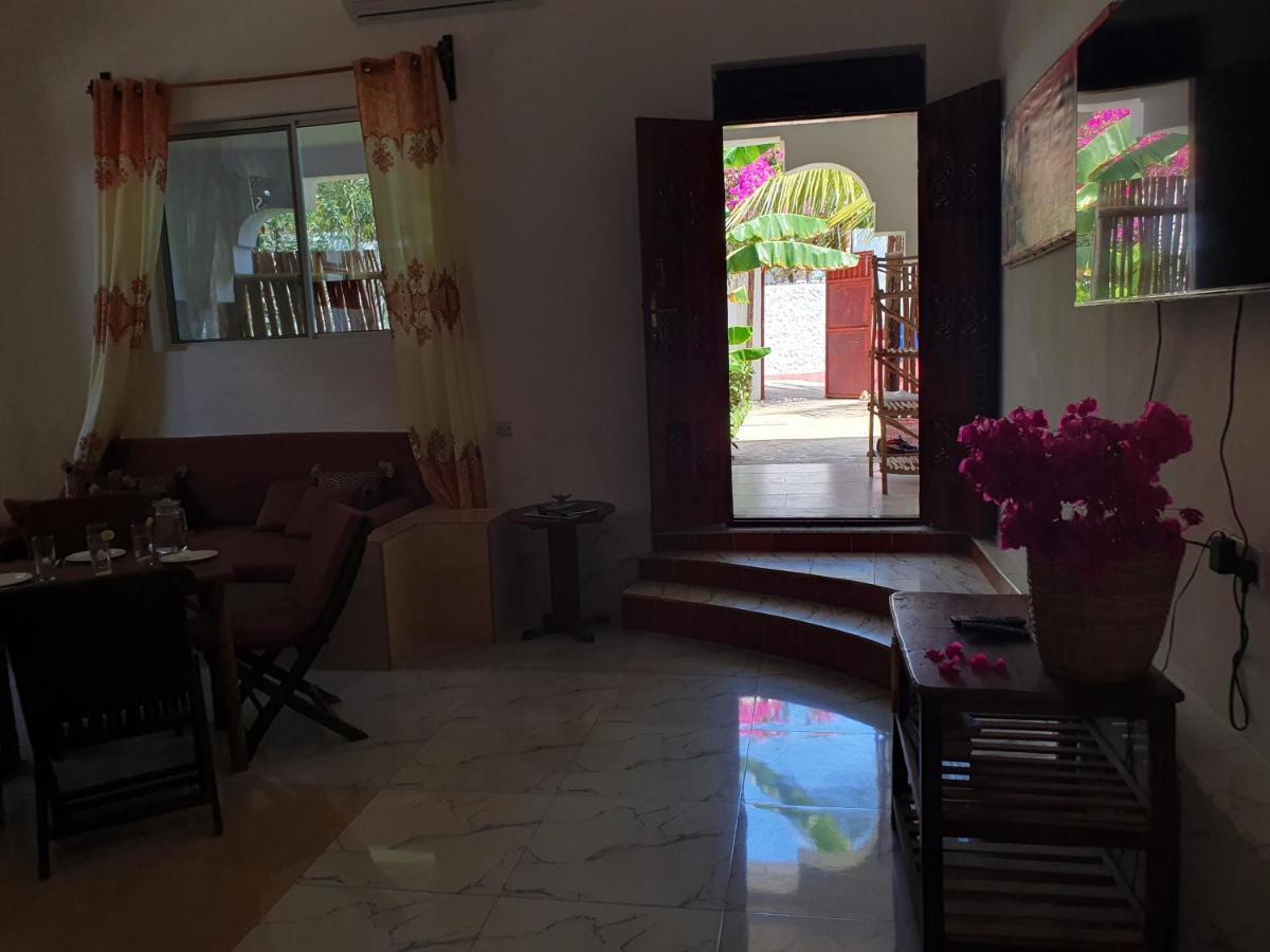 كيوينجوا Baridi Villa المظهر الخارجي الصورة