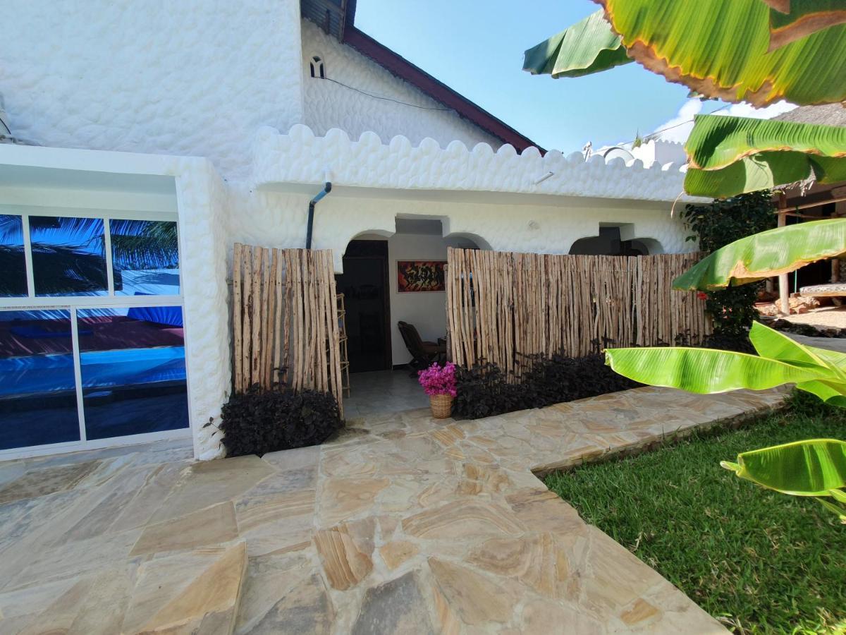 كيوينجوا Baridi Villa المظهر الخارجي الصورة
